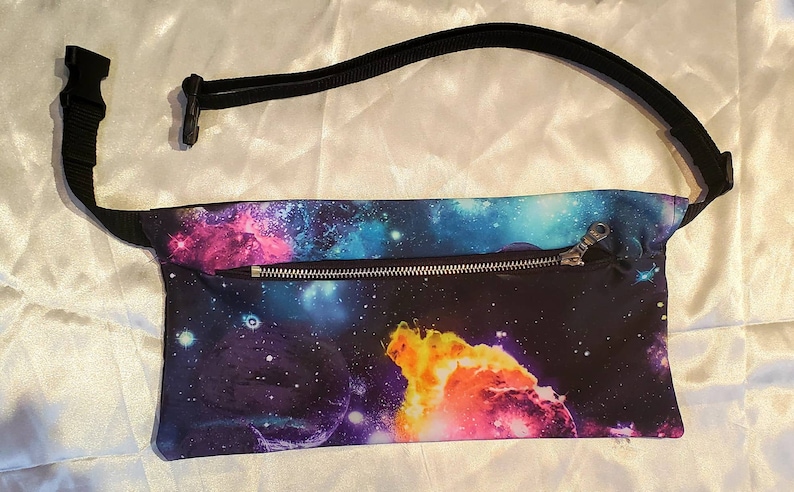 Fanny Pack UV Space