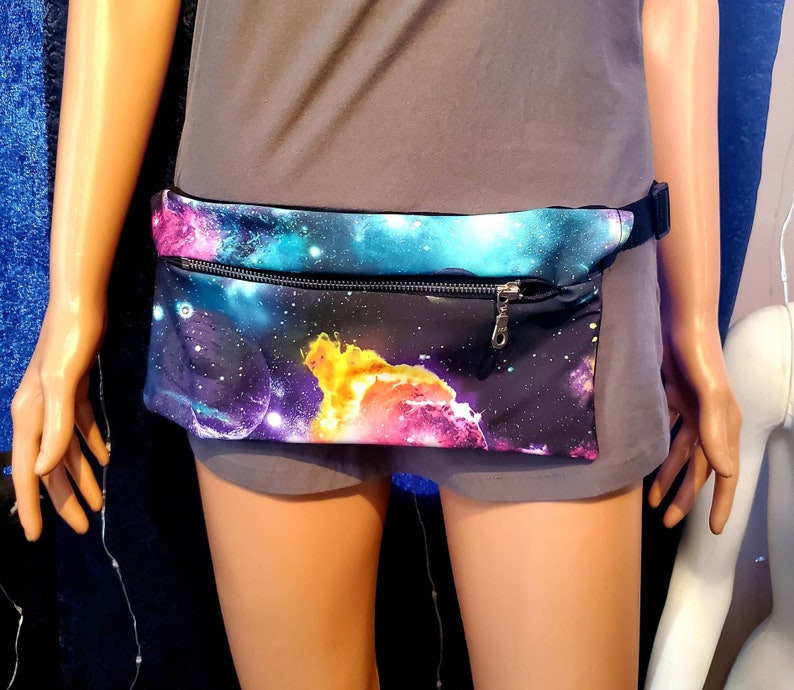 Fanny Pack UV Space