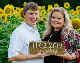 Save the Date Sign |Wedding Date Sign |Rustic Wedding Decor |Special Date Sign| Wedding Photo Prop| Engagement Announcement |Engagement sign