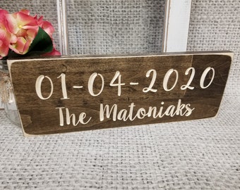 Engagement Photo Save the Date Sign |Wedding Date Sign |Rustic Wedding Decor |Special Date Sign |Wedding Photo Prop |Engagement Announcement