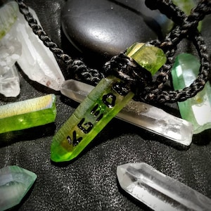 Star Wars-Inspired Kyber Crystal Necklace - Custom Engraved &quot;Focus&quot; Jedi & Sith Pendant