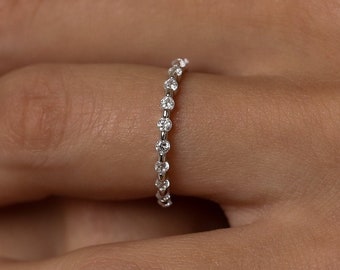 Brilliant Cut Half-Enternity Band - Alliances - Bague de fiançailles - Bague anniversaire - Floating Bubble Prong - Promise Ring - Trove