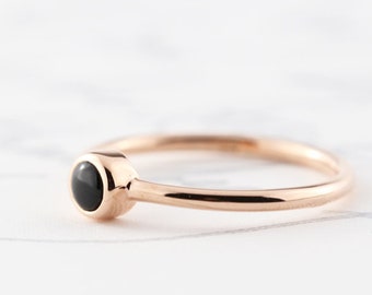 Black Onyx Ring, Delicate Small Dainty Gemstone Ring, Stacking Sterling Silver Tiny Stackable Round Black Onyx Ring Gold, Rose Gold Delicate