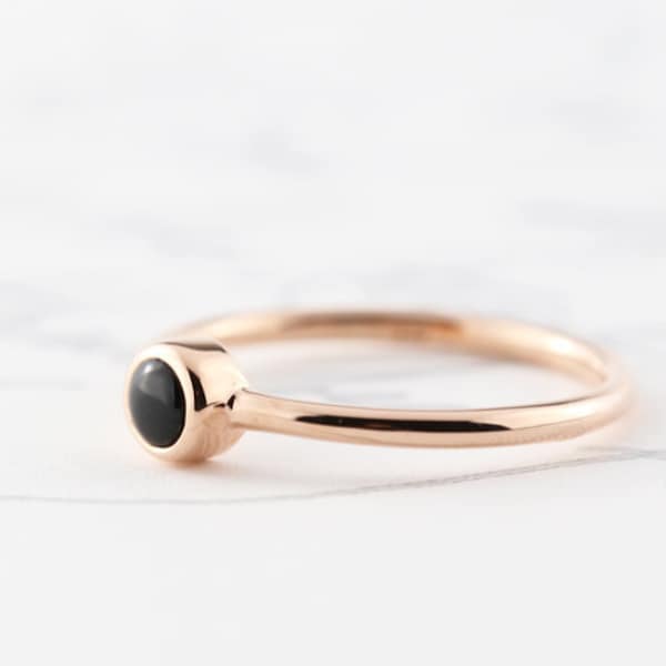 Black Onyx Ring, Delicate Small Dainty Gemstone Ring, Stacking Sterling Silver Tiny Stackable Round Black Onyx Ring Gold, Rose Gold Delicate