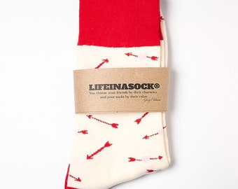 Pfeilliebe Socke | gemütliche lustige Socken, cooles Design, Geschenkidee