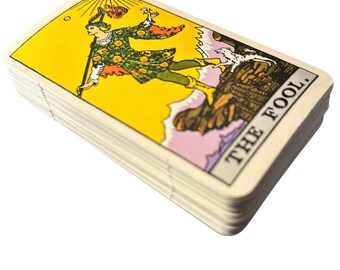 C. 1968 albano-waite, “cartas del tarot: nuevo color, edición de lujo”,