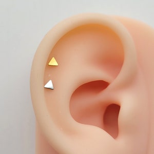 20G/18G/16G Triangle Stud Push Pin Labret, Threadless Flat Back Earrings, Tragus Stud, Flat Back Stud, Helix Stud, Cartilage. Nose Stud