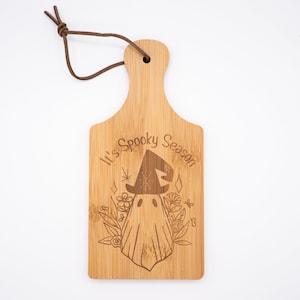 Cute &quot;It&#39;s Spooky Season&quot; Mini Mini Christmas Cutting Board - Handcrafted Halloween Decor, Kitchen Cheer, and Seasonal Gifting