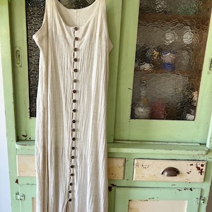 Vintage 90s Natural Cream Crinkle Material Button Down Midi Summer Dress - Size S / 8