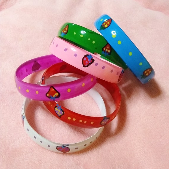 90s Vintage Bracelet, Strawberry Bracelet, Strawbe