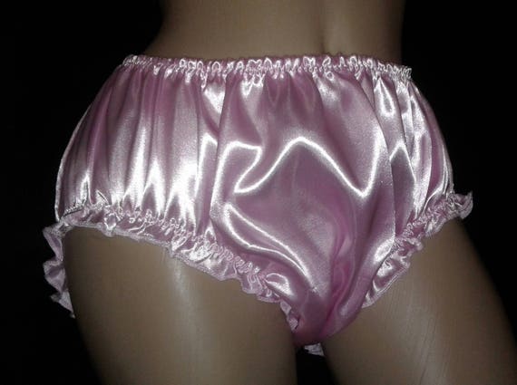 Panties crossdresser upskirt babe