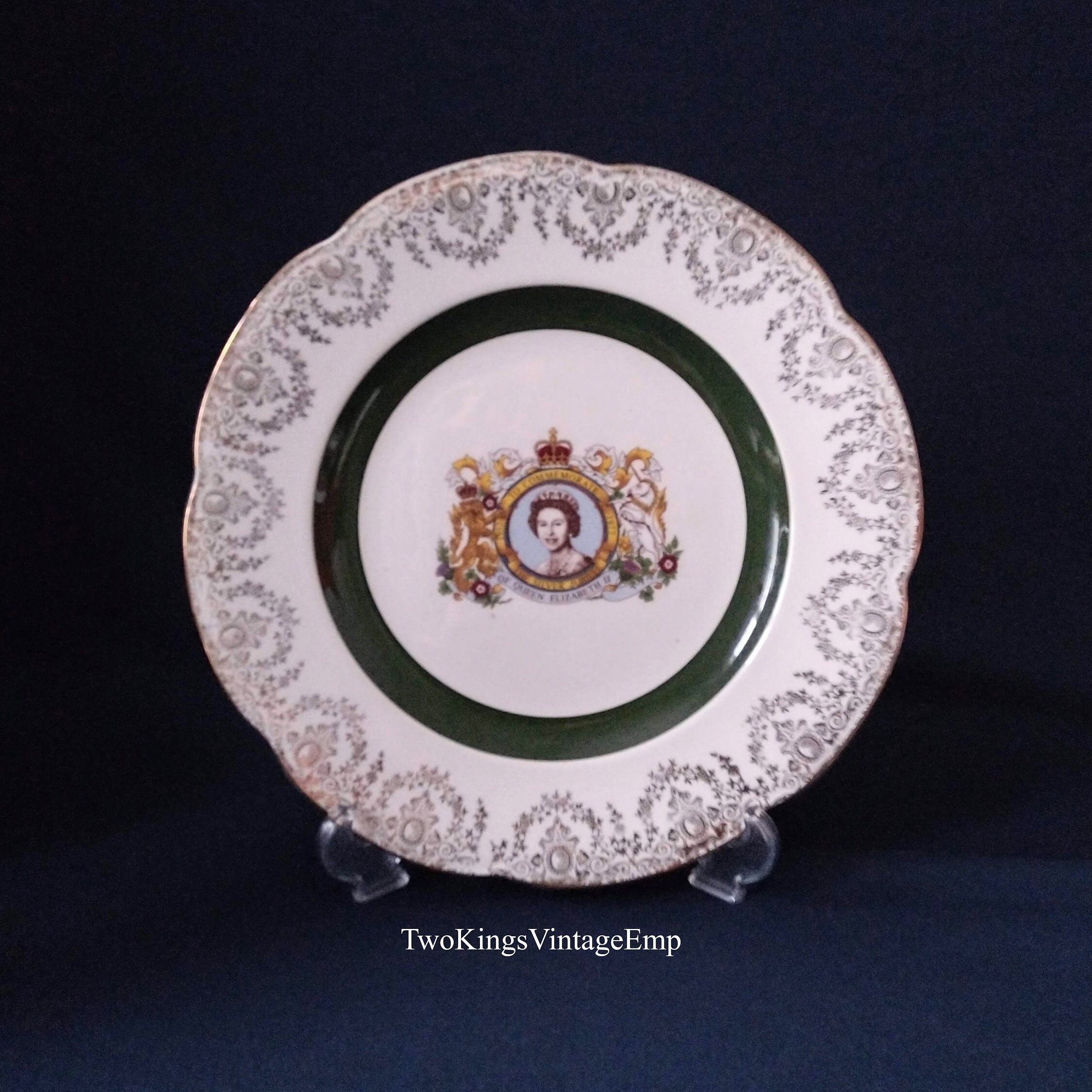 Queen Elizabeth II RePurposed Vintage Platter agrohort.ipb.ac.id