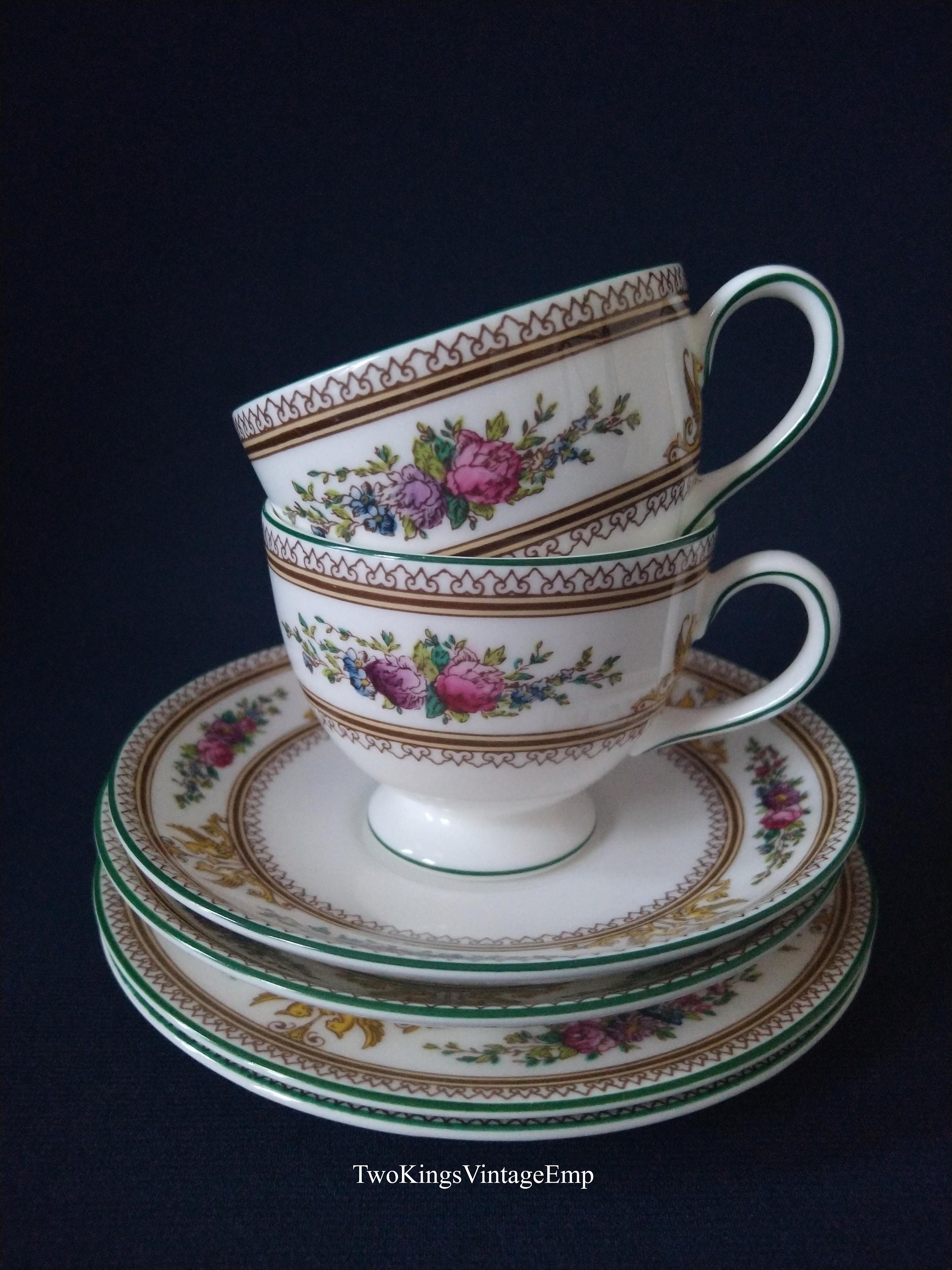 juego de 2 tazas de té de cerámica con borde dorado con estante YOLIFE Juego de tazas de té de cerámica con diseño de arbustos florecientes taza de té inglés con platillo 