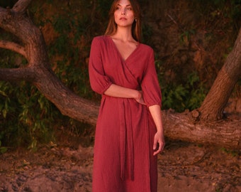 Robe portefeuille en coton bio pour femme - Robe portefeuille midi rouge à col en V - Robe d'été en gaze avec poches - Robe d'été rouge - Robe portefeuille ANNA