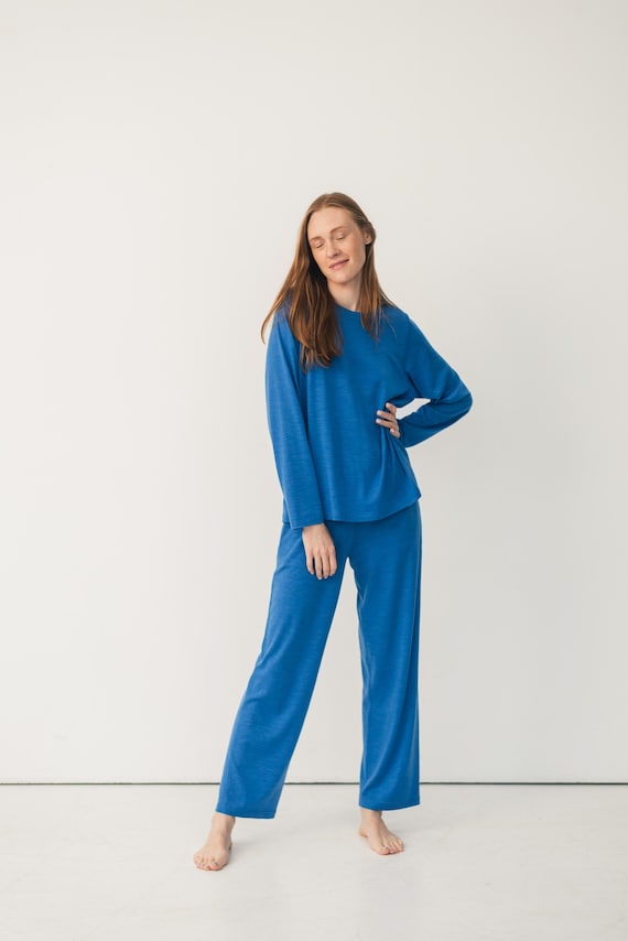 100% Merino Wool Sleepwear Winter Pajamas for Women Thermal Pajamas Blue Pajama  Set Pjs Matching Set IRIS Top and EVA Pants 