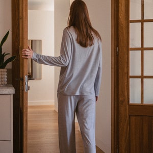 Organic merino wool loungewear Grey thermal two piece set Matching women pajamas Long pjs Sleepwear GRETA top and EVA pants image 4