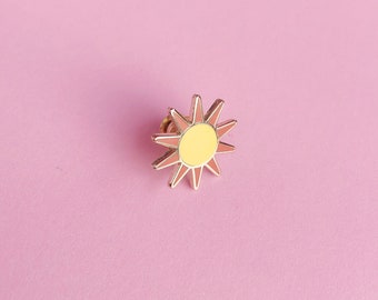 Pinback Buttons Badges Pins Spiritual Symbol of Duality Lapel Pin Brooch Clip Trendy Accessory Jacket T-Shirt Bag Hat Shoe