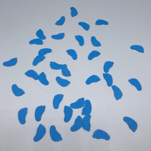 50er Set Streudeko kleine Füße Geburt Babyparty - blau
