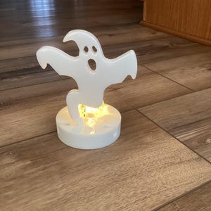 White Ghost with interchangeable tea light holder for Halloween