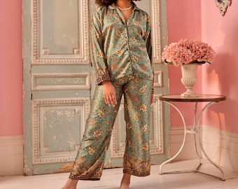 Teal Pyjama set, Christmas pyjamas, Christmas gifts, Silk Nightwear, Satin Pyjamas, Home christmas gifts, loungewear