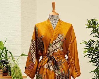 Golden Hour Silk Blend Kimono Robe, Dressing gown, Vintage kimono, Bridesmaid robes, Boho kimono, Bridal Robe, Kimono dress, Maru clothing