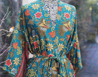 Boho kimono Kimono Dragon AT-188 Bridesmaid robes Long silk kimono robe Vintage silk kimono Dressing gown christmas gift Bridal Robe