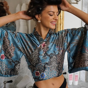 Blue Silk Wrap Top, Kimono top, Kimono robe, Vintage Kimono top, festival clothing, Festival top, Maru Loungewear, Valentines gift ideas