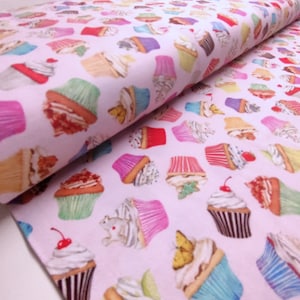 19.50Eur/meter cotton sweet tooth cupcakes pink