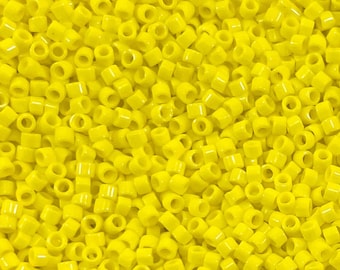 Perline Miyuki Delica, 11/0 DB721, giallo opaco, 5 grammi
