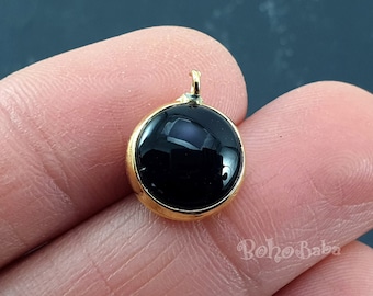 Black Stone Pendant - Etsy UK