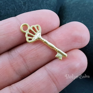 Gold Key Charms, Mini Key Charms, Key Charms, Mini Gold Charms, Mini Key, Gold Jewelry Findings, Key Pendants, 4 Pc