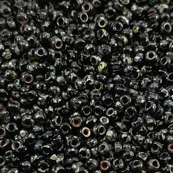 Miyuki Seed Beads, Round Rocailles 11/0, 4511, Picasso Opaque Smoky Black, 10 Grams
