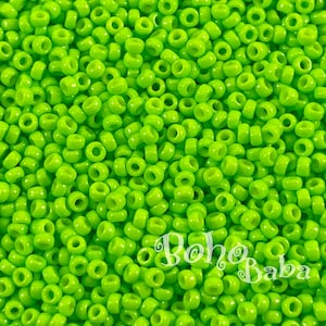 Miyuki Seed Beads, Round Rocailles 15/0, 4471, Duracoat Opaque Kiwi, 5 Grams