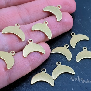Crescent Moon Earring Charms, Crescent Dangle Charms, Crescent Jewelry, Moon Charms, Raw Brass Findings, 20 Pc