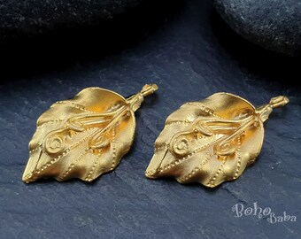 Gold Leaf Pendant, Gold Leaf Charm, Gold Leaf, Leaf, Gold Jewelry Findings, Gold Leaf Necklace, Gold Leaf Charms, 1 Pc