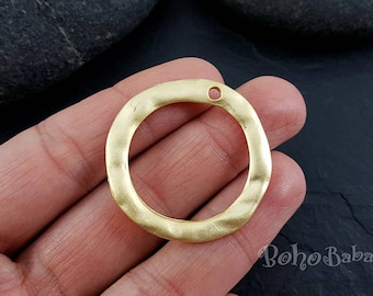 Gold Loop Charm, Gold Hoop Pendant, Closed Round Loop, Gold Round Connector, Metal Link Connector, 1 Pc