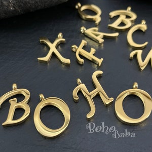 Amuletos de letras del alfabeto de oro, amuletos iniciales chapados en oro, amuletos iniciales para joyería