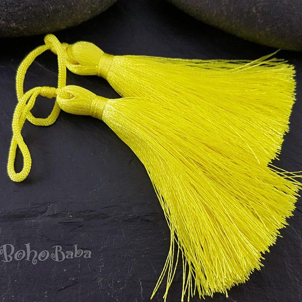 Yellow Silk Tassel, Silk Tassel, Thread Tassel, Tassel Findings, Tassel Necklace, Jewelry Supplies, Tassel Jewelry, 2pc