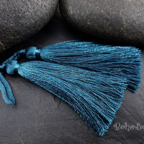 Teal Tassel, Silk Tassel, Thread Tassel, Tassel Findings, Tassel Necklace, Jewelry Supplies, Tassel Jewelry, 2pc