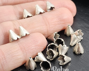 Antike versilberte kleine Perlenkegel, Silber Quastenkappe, Kegelkappe, Silberperlenkappe, 10Pc