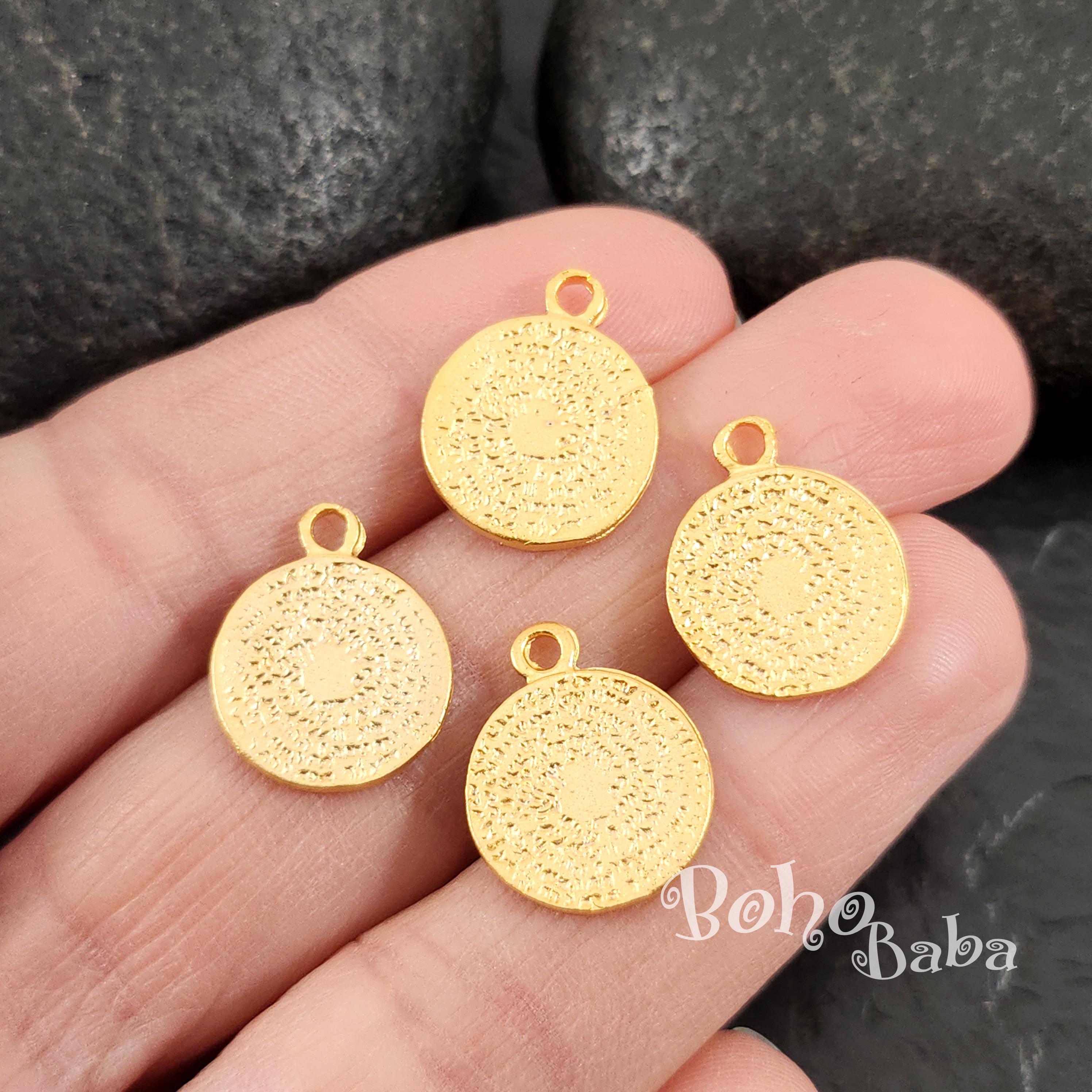 マットゴールドメッキ楔形文字コインチャーム：トライバルディスクペンダント（4個） - Etsy 日本