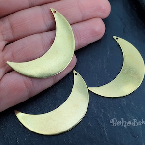 Brass Crescent Charm, Crescent Pendant, Large Moon Charm, Crescent Pendant, Raw Brass Findings, Crescent Moon Charm, Moon Pendant, 4 Pc