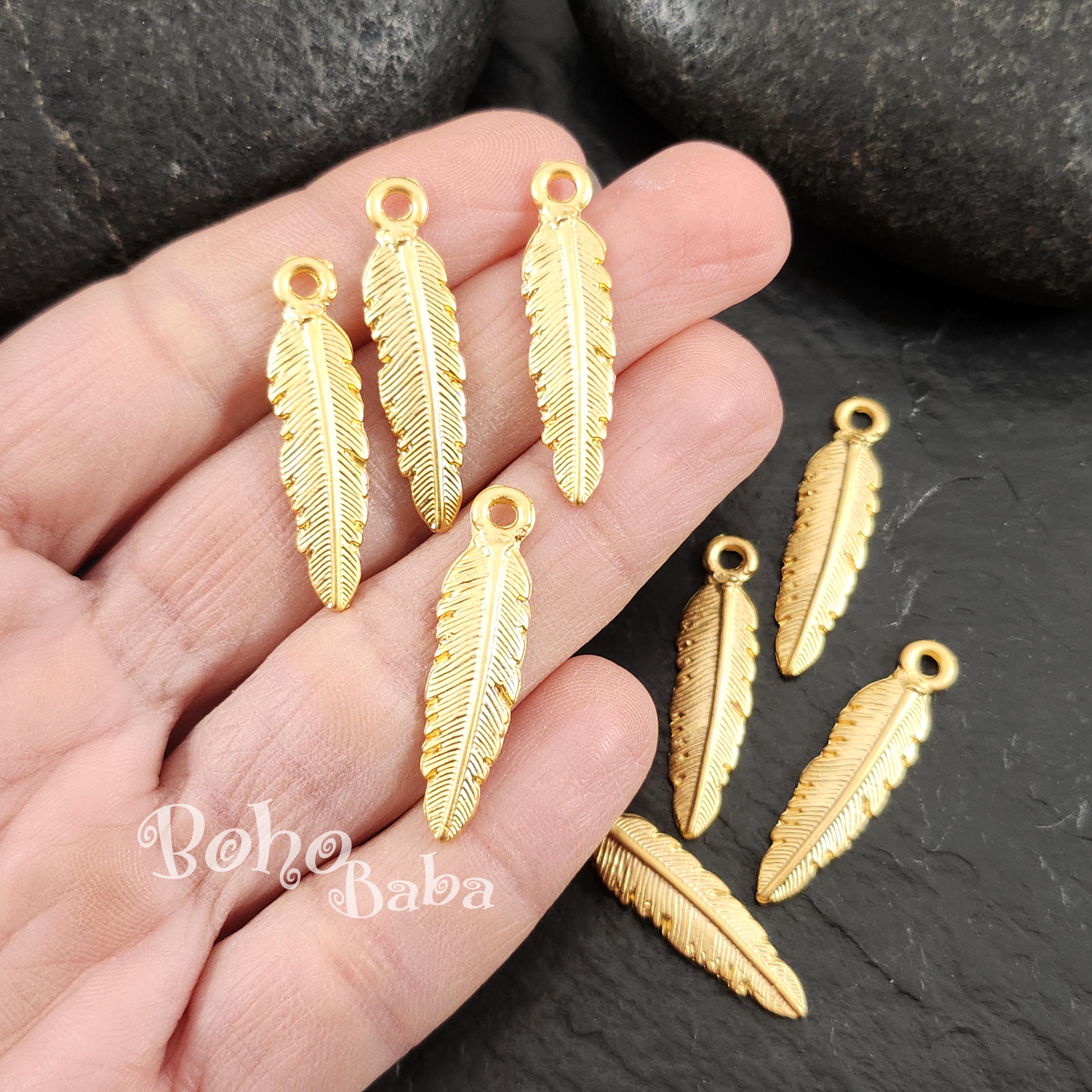 Lote 350 Dijes Para Hacer Joyas – Pluma Esmaltada, Dorado, Surtido, A Granel