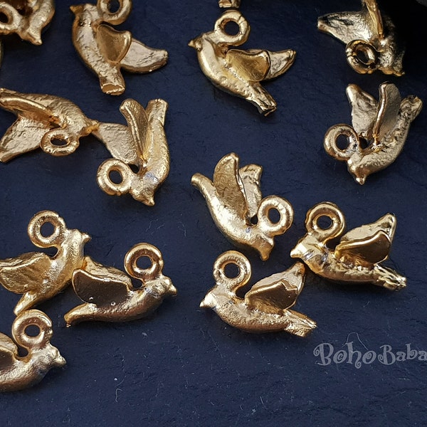 Charmes d’oiseaux minuscules, mini charmes d’oiseaux en or, découvertes de bijoux délicats, 12 Pc