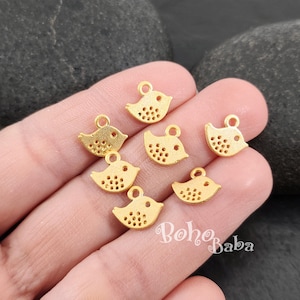 Matte Gold Plated Bird Charms: Dainty Jewelry Pendants (10 pc) image 3