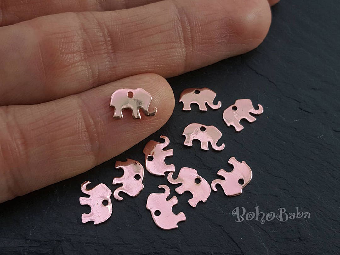 W) vintage Elephant Crown Trunk Up Rhinestone Brooch