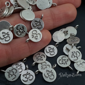 Zilveren Om Charms, Om Coin Charms, Ronde Om Symbol Drop Charms, Rustieke Tibetaanse sieraden, Yoga Aum, 10 Pc