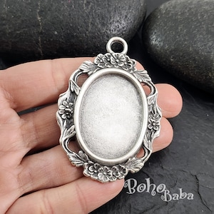 Antique Silver Plated Large Oval Bezel Blank, Resin Jewelry Tray Blanks, Cameo Cabochon Base Setting, Photo Frame Pendant, 1Pc