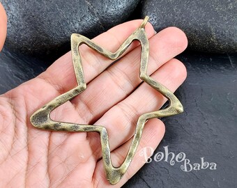 Antique Bronze Plated Hammered Large Star Pendant, 1 Pc