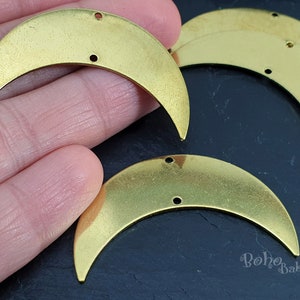 Raw Brass Crescent Charm, Moon Pendant, Crescent Connector, Large Moon Charm, Crescent Pendant, Brass Findings, Crescent Moon Charm, 4 Pc
